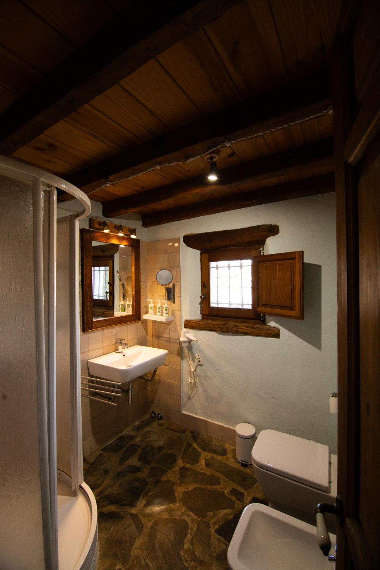 La Casa Del Nogal Villa Guejar Sierra Ngoại thất bức ảnh